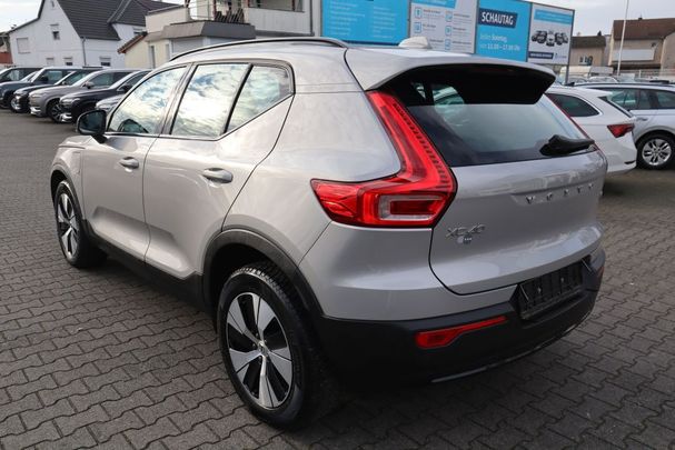 Volvo XC40 Recharge T4 Plus Dark DKG 155 kW image number 9