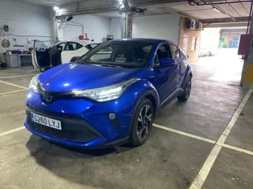 Car image 1
