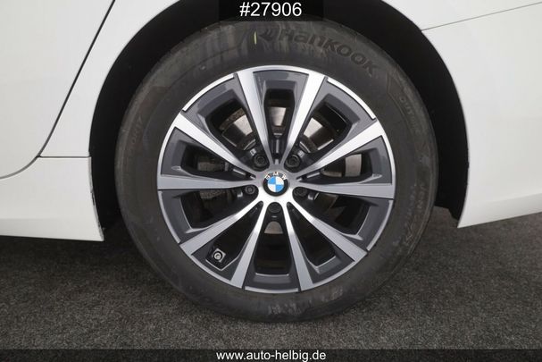 BMW 320d Touring xDrive Advantage 140 kW image number 16