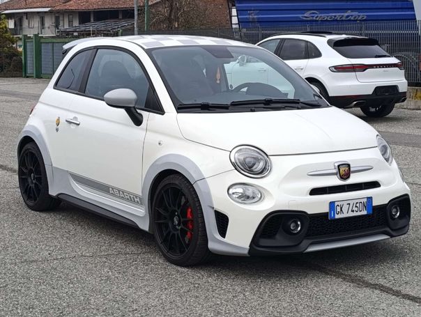 Abarth 695 132 kW image number 3