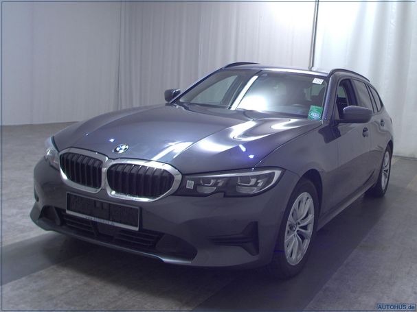 BMW 320d Touring Advantage 140 kW image number 1