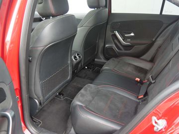 Car image 37