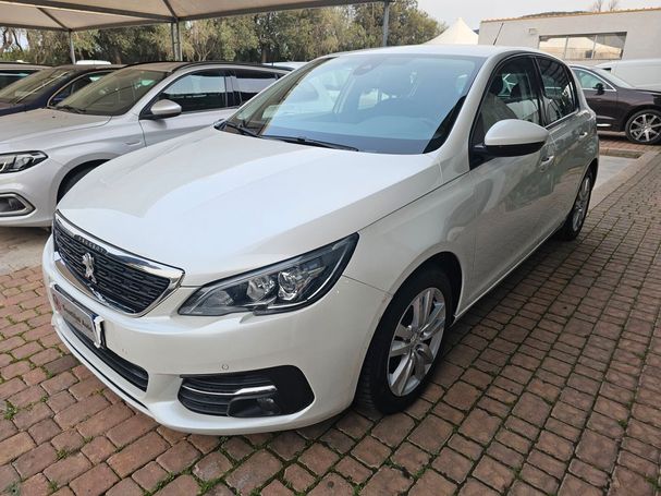 Peugeot 308 BlueHDi 130 Allure 96 kW image number 1