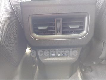 Car image 38