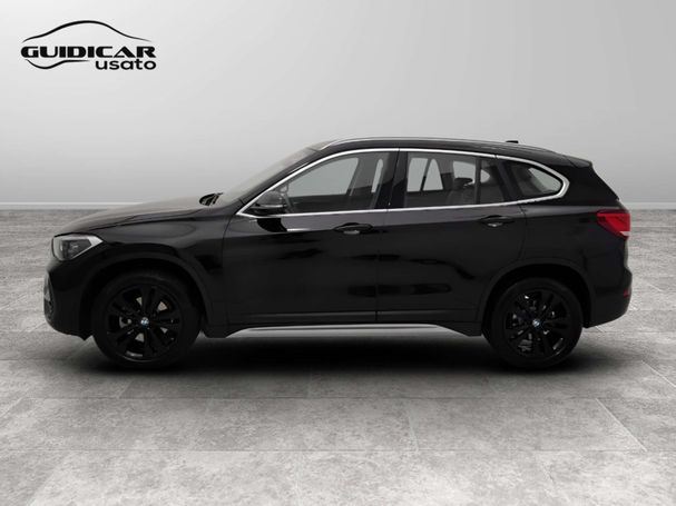 BMW X1 sDrive18d xLine 110 kW image number 5