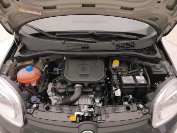 Car image 29