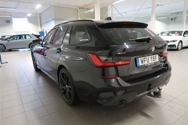 BMW 330e Touring M Sport xDrive 216 kW image number 9