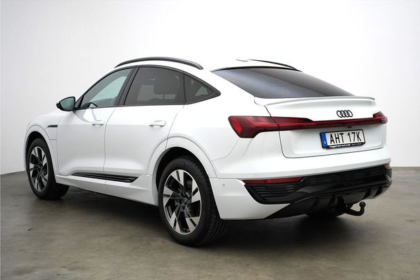 Audi Q8 50 quattro e-tron Sportback 250 kW image number 2