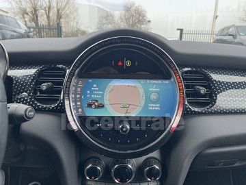 Car image 37