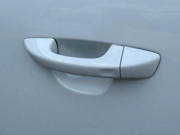 Car image 37