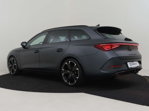 Cupra Leon ST e-Hybrid 180 kW image number 12