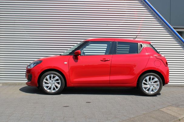 Suzuki Swift 1.2 Hybrid 61 kW image number 5