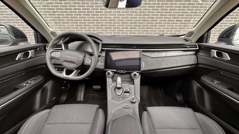 Car image 33