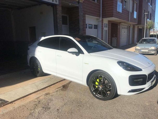 Porsche Cayenne Coupé E-Hybrid 340 kW image number 7