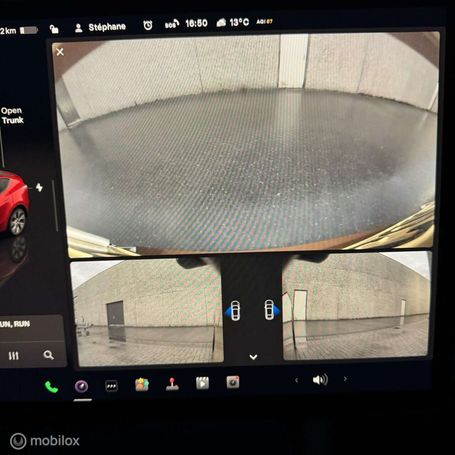 Tesla Model Y 220 kW image number 18