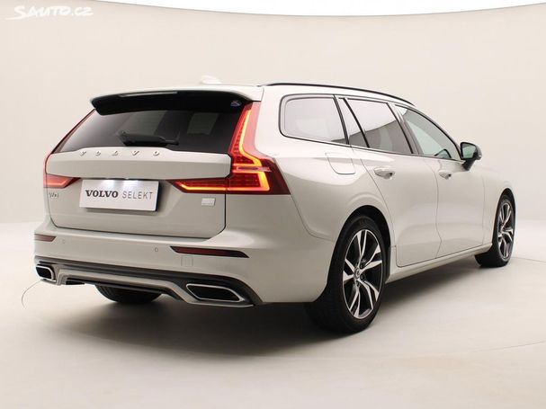 Volvo V60 T6 R Design AWD 251 kW image number 12