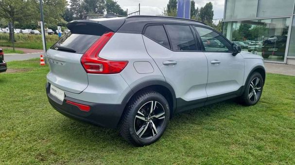 Volvo XC40 T3 120 kW image number 7