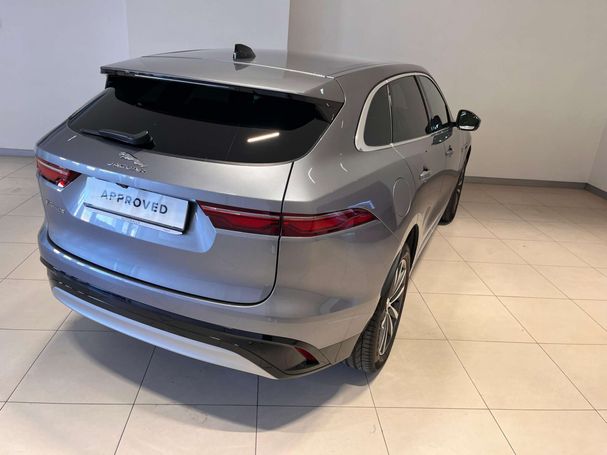 Jaguar F-Pace S AWD 120 kW image number 4