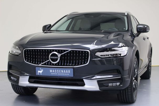 Volvo V90 Cross Country T5 AWD Plus 188 kW image number 1