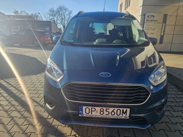 Ford Tourneo Courier 1.5 TDCi Titanium 74 kW image number 6