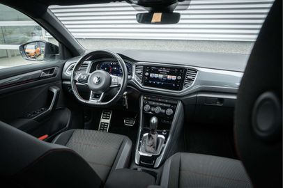 Car image 31