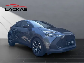 Car image 3