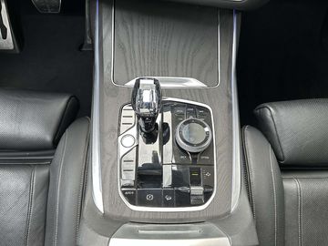 Car image 45