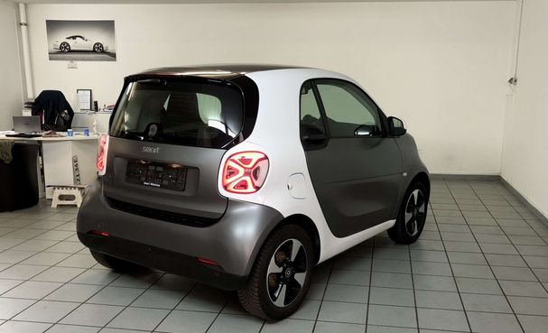 Smart ForTwo EQ 60 kW image number 2