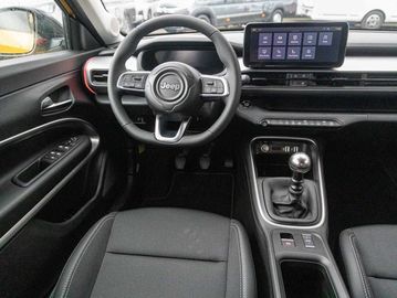 Car image 16