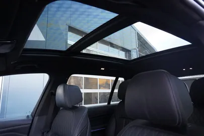 Car image 41