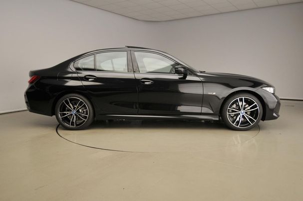 BMW 320 e 150 kW image number 3