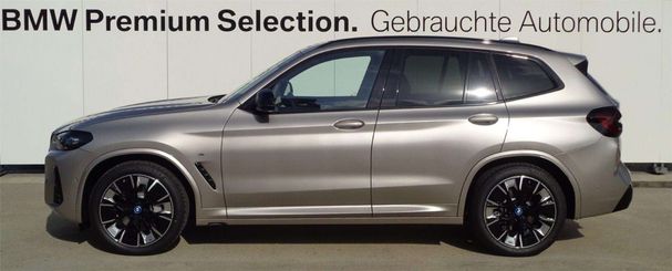 BMW iX3 210 kW image number 9