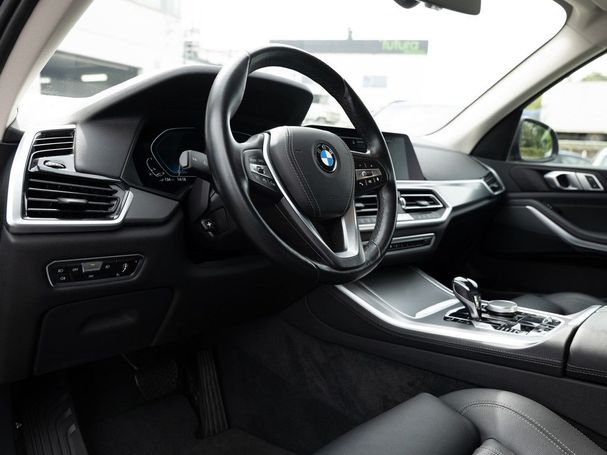 BMW X5 45e xDrive 290 kW image number 16