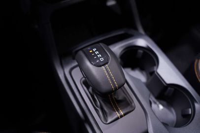 Car image 33