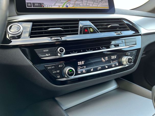 BMW 520d Touring 120 kW image number 25