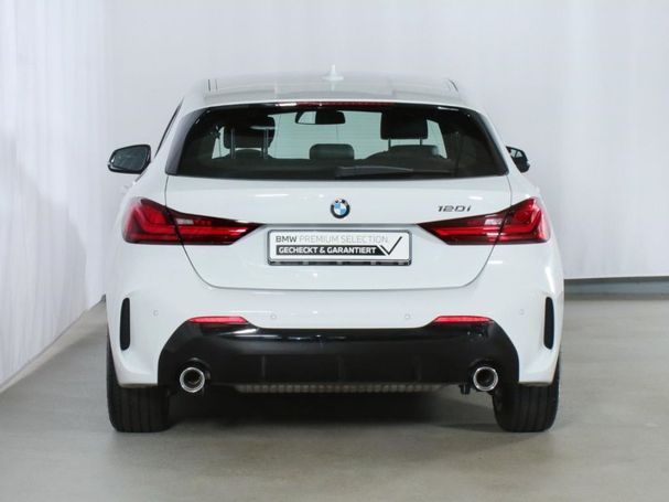 BMW 120i M Sport 131 kW image number 6