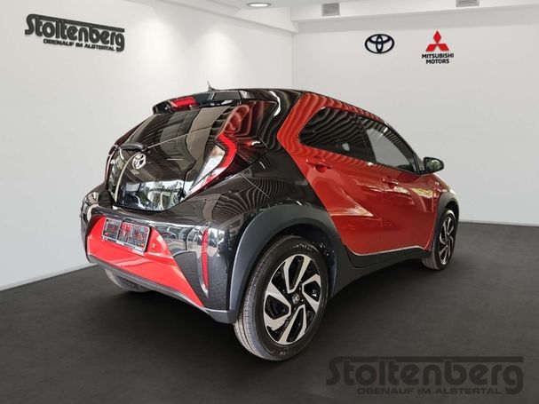 Toyota Aygo X 1.0 VVT-i 53 kW image number 2