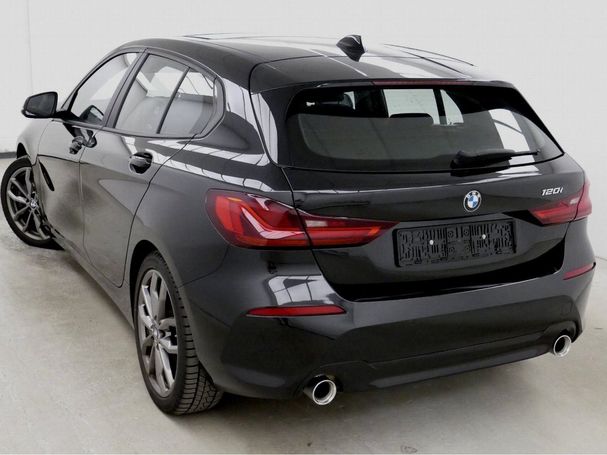 BMW 120i Advantage 131 kW image number 4