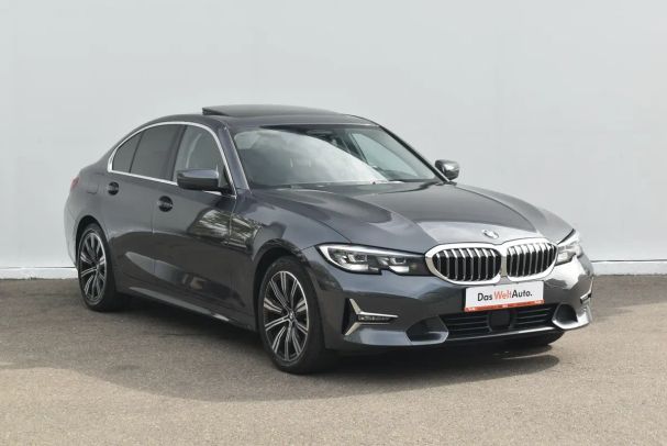 BMW 320d xDrive 140 kW image number 2