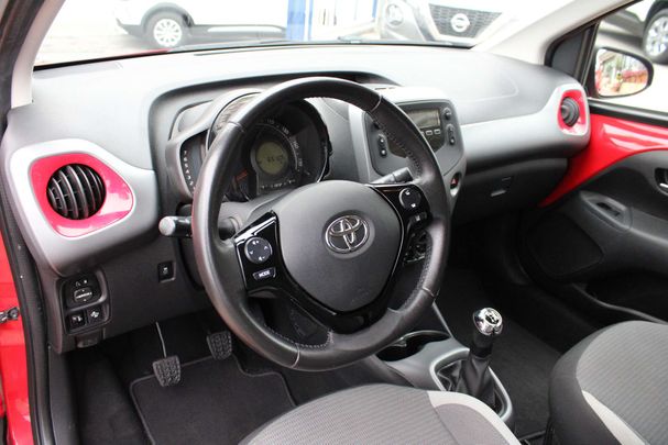 Toyota Aygo 53 kW image number 7