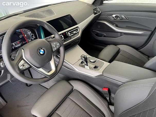 BMW 330 e Touring xDrive 215 kW image number 7