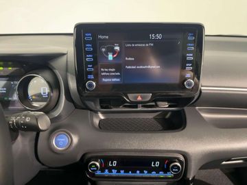 Car image 15