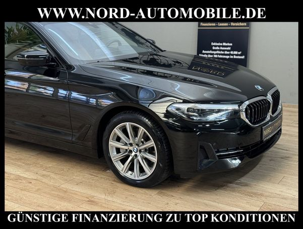 BMW 530 Touring xDrive 215 kW image number 11