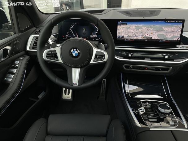 BMW X7 M xDrive 259 kW image number 11