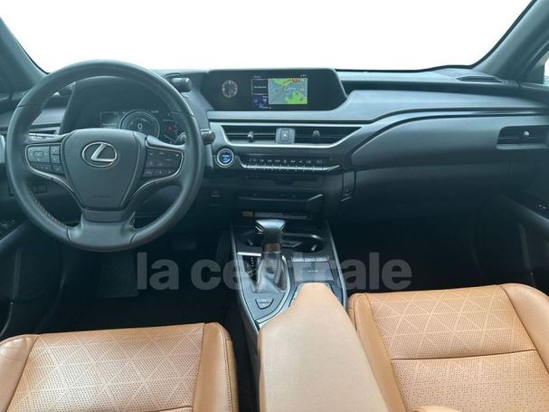 Lexus UX 136 kW image number 18