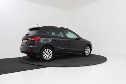 Car image 40