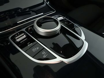 Car image 35