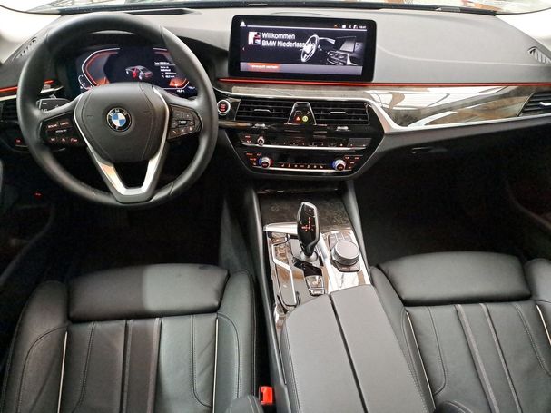 BMW 530i xDrive 185 kW image number 7