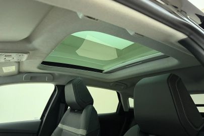 Car image 35