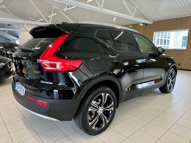 Volvo XC40 D4 AWD Momentum 140 kW image number 6